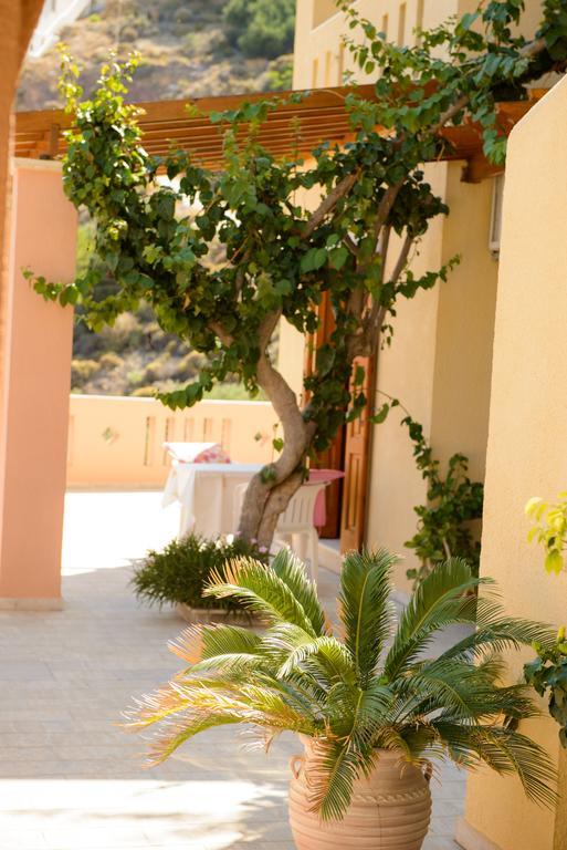 Amphitrite Apartment Myrties Bagian luar foto